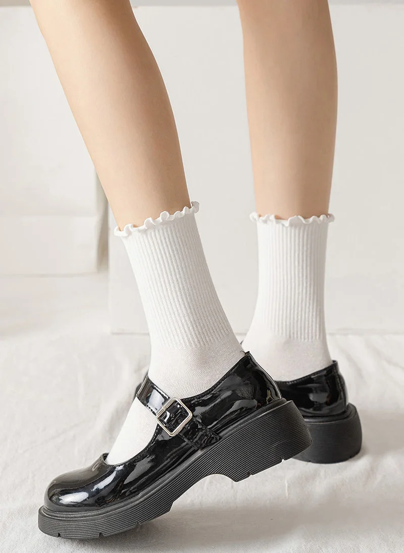 5 Pairs Women Ruffle Socks Black White - Uniqwear