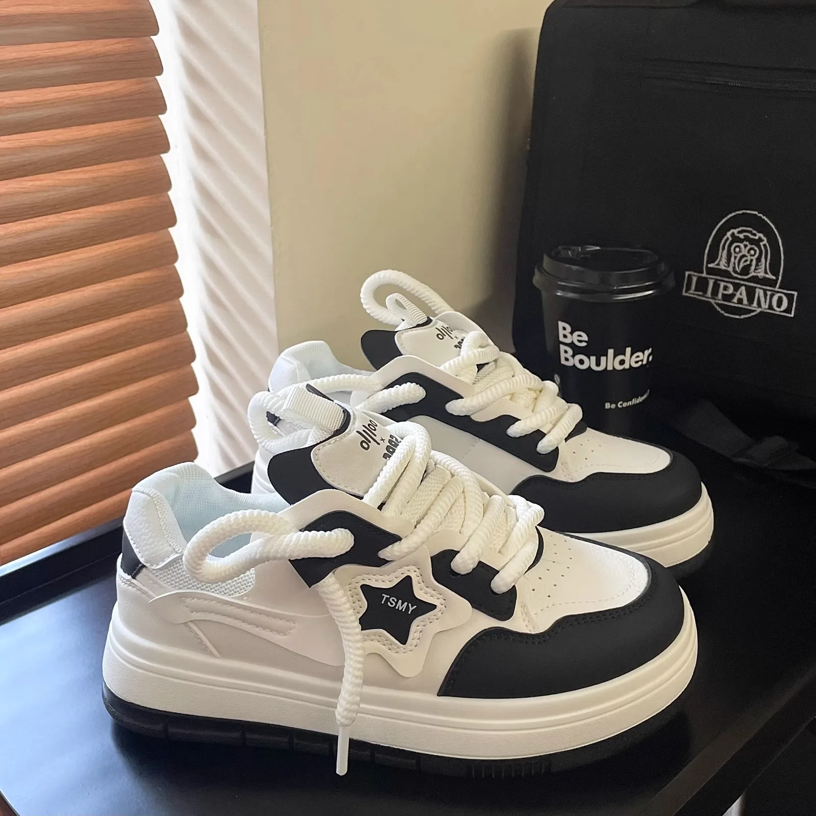 Women Platform Sneakers Star Design Sports Shoes - Uniqwear