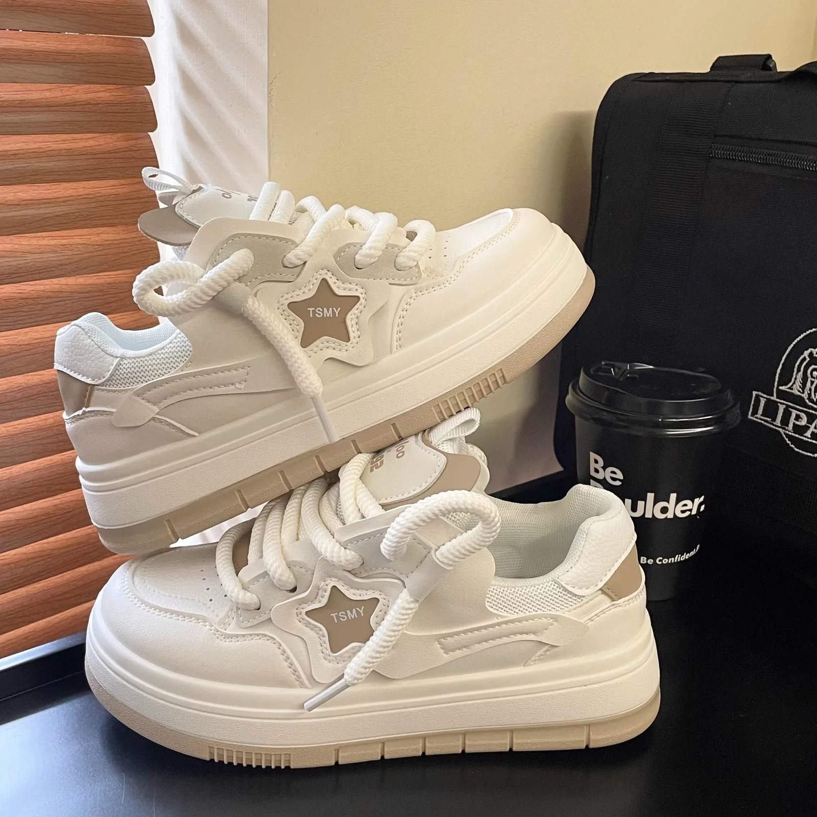 Women Platform Sneakers Star Design Sports Shoes - Uniqwear