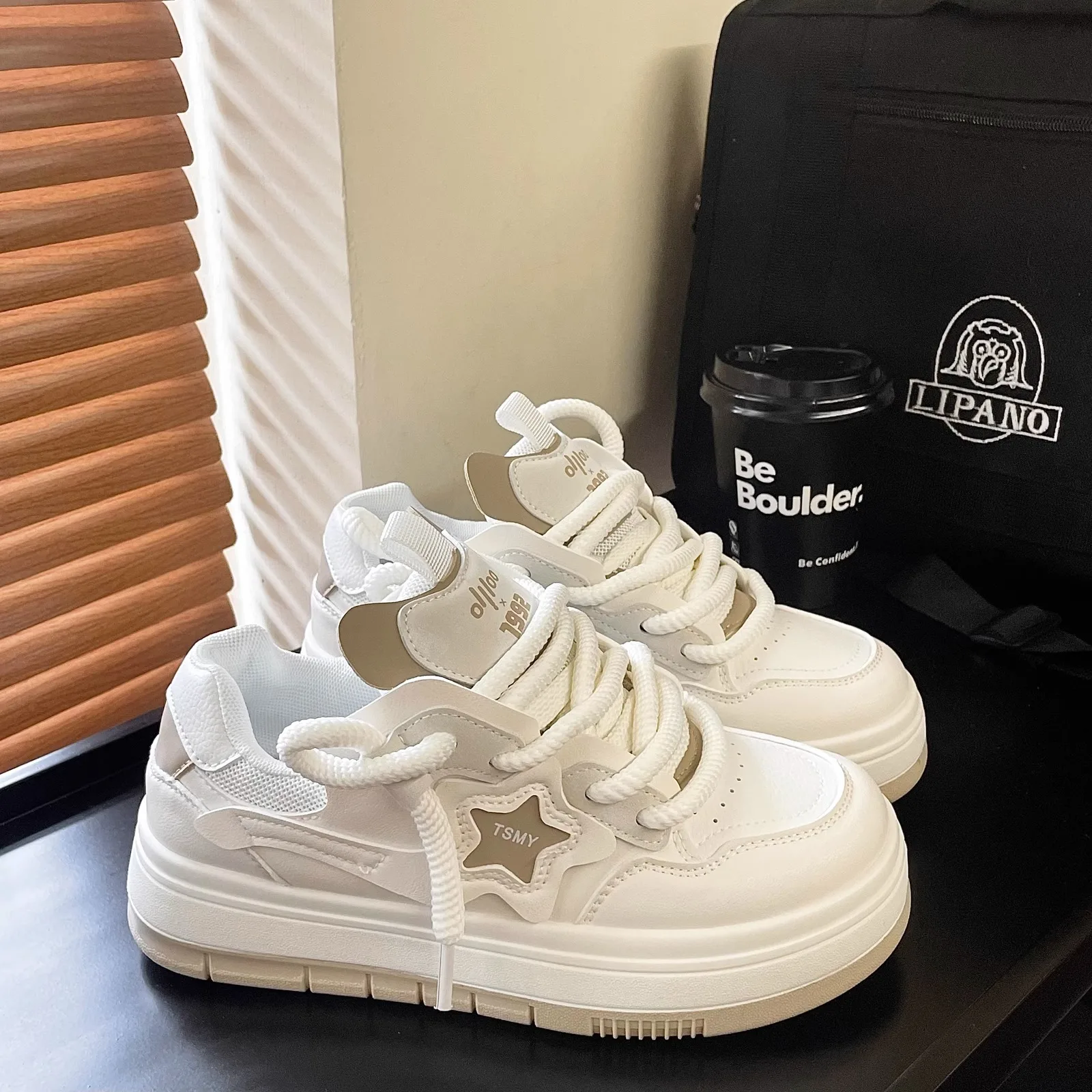 Women Platform Sneakers Star Design Sports Shoes - Uniqwear