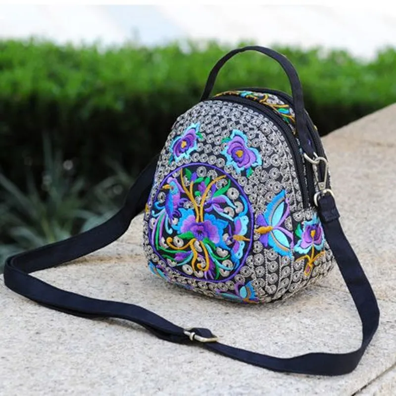 Women's Floral Embroidered Backpack - Uniqwear