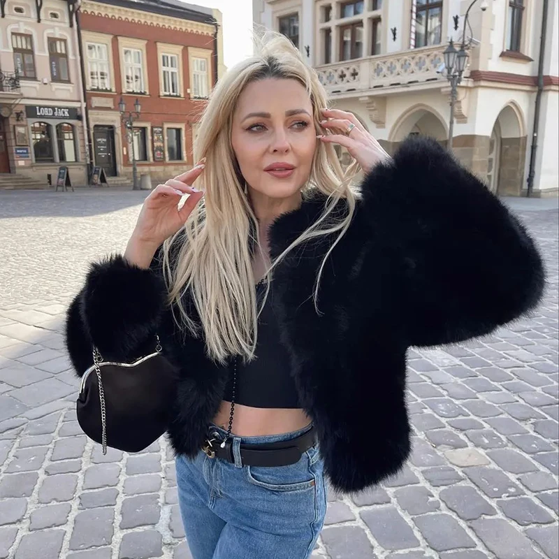 Iconic Street Fashion Week Cropped Faux Fur Coat - Uniqwear