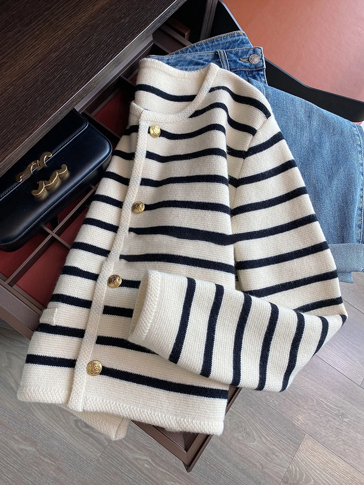 Women Sweaters O-neck Stripe Knitted Cardigan - Uniqwear