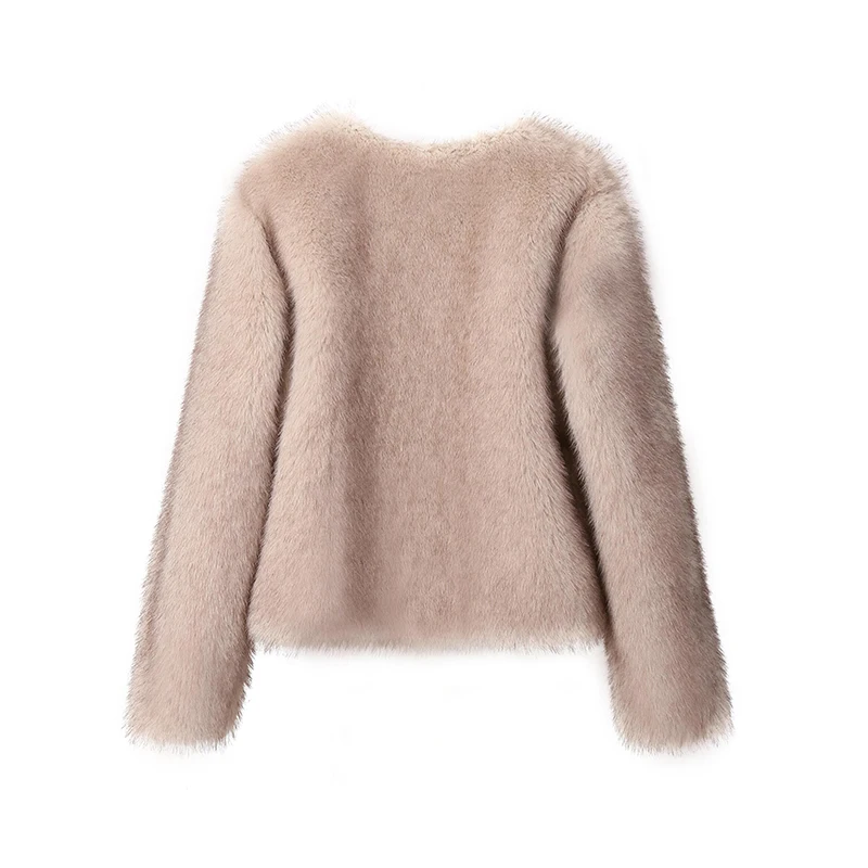 Iconic Street Fashion Week Cropped Faux Fur Coat - Uniqwear