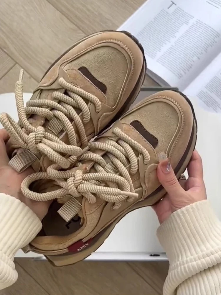 Retro Luxury Sneakers For Women - Uniqwear