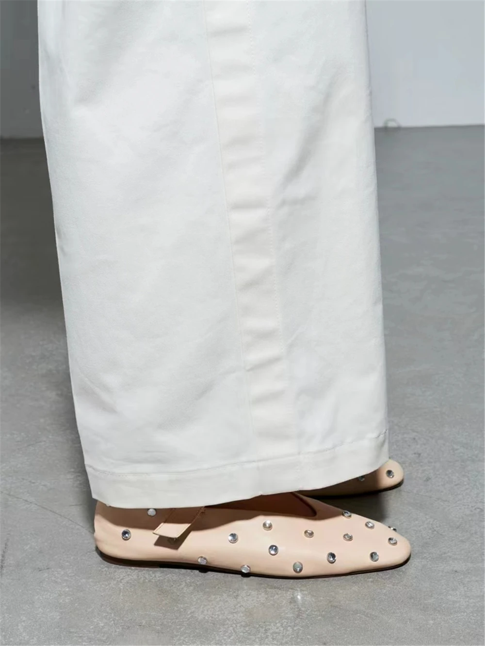 New Rivets Women Flats - Uniqwear
