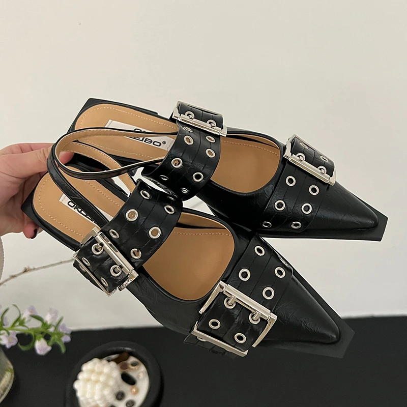Women Flat Shoes - Uniqwear