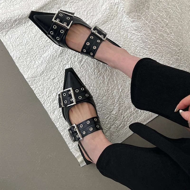 Women Flat Shoes - Uniqwear