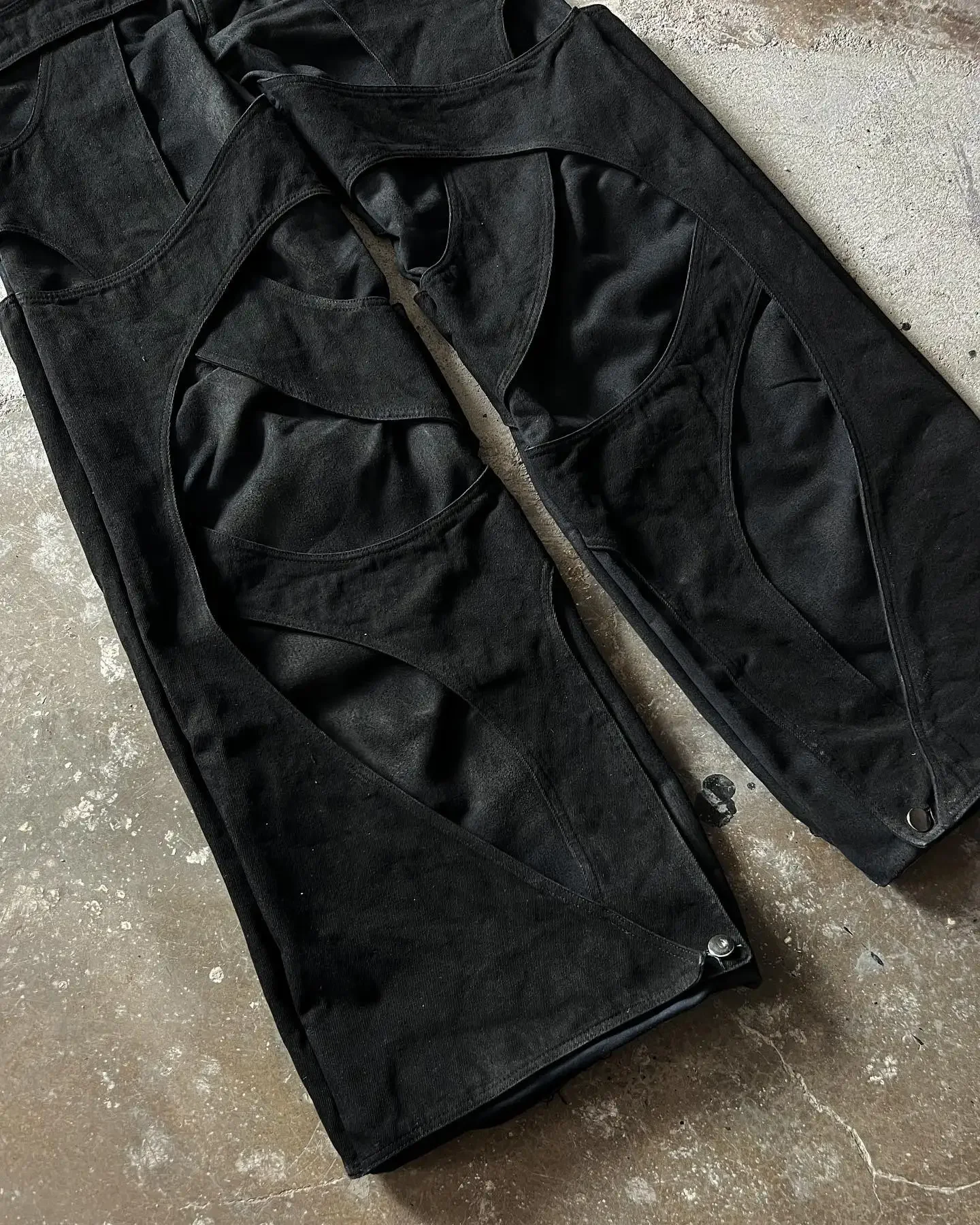 New Casual Floor Mopping Loose Jeans for Men - Uniqwear