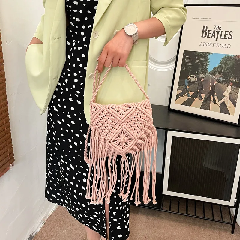 New Straw Bag Bohemian Tassel Beach Bag - Uniqwear