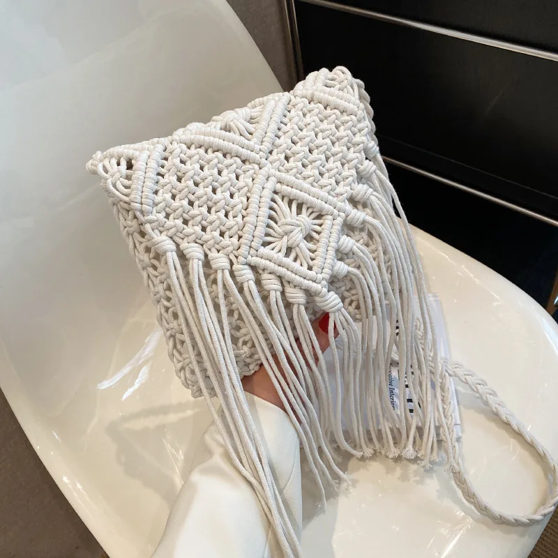 New Straw Bag Bohemian Tassel Beach Bag - Uniqwear